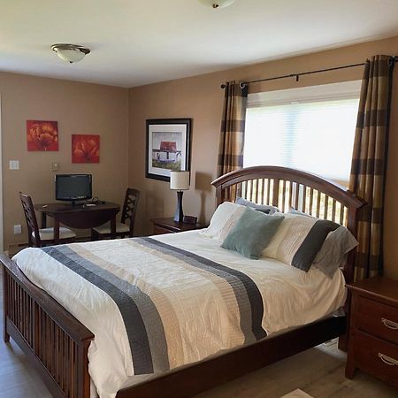 Rocky Harbour Oceanfront Vila Exterior foto