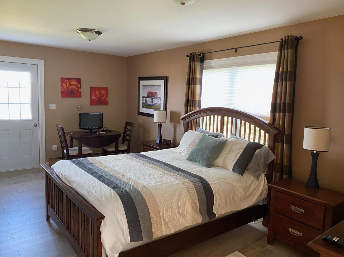 Rocky Harbour Oceanfront Vila Exterior foto